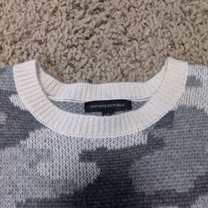Banana Republic Camo Pullover Sweater